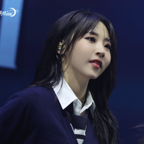 @MyFlamingLesbianism