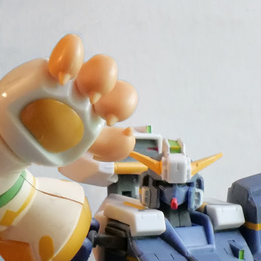 gigantic paw