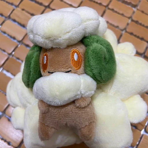あおくも