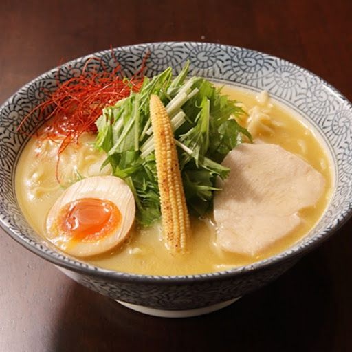 鶏白湯ラーメン